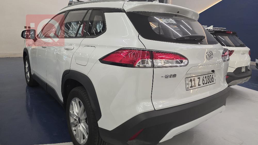 تۆیۆتا کۆرۆلا کرۆس